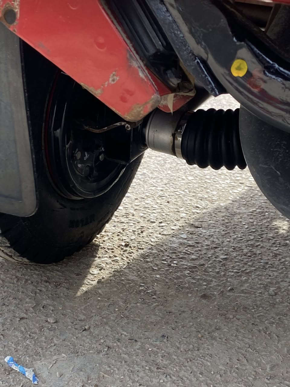 تكتك ٢٠١٨ كفاله عامه ماعدا الدوس مكينه ٢٠  تخم تاير جبلي. جاهزة التكتك للأخير دوشمه رقم وسنويه باسمي إنكليزي بس لوحه عربي للاستفسار اكثر والسعر خاص *********** امير
