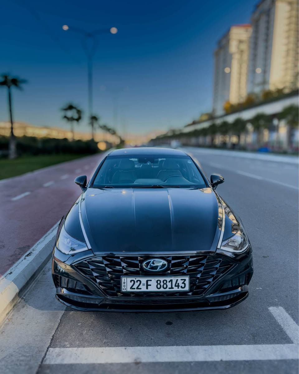 سۆناتا ١.٦ تۆڕبۆ
مۆدێل ٢٠٢١ 
مواسەفات SEL Plus
ویل ١٩ 
کوشن کارەبا
ئاوێنە ئیشارەت
تەبرید مەرکەزی
کوشن هیتەر
کوشن ئەلکەنتارا و جلد
گێچ دیجیتاڵ 
وایەرلێس چارجەر
بەسمە و شەغال
سنوقی زیرەک
ئاگادر کردنەوە لە جادەی بەستوو
خەتی جادە و لێخوڕینی زیرەک
وایەرلێس کارپلەی و ئەندرۆید ئەوتۆ
ڕاداری لاتەنیشت
ڕاداری ئاوێنە و پێشەوە
ئەوتۆ ستۆپ
ئەوتۆ هۆڵد
سەیارەکە ٣٩ هەزار مایڵ ڕۆشتووە
گێر و مەکینە بە شەرت 
ڕۆن و هایدرۆلیک تازە بۆی گۆڕدراوە، ٤ تایەی دەنلووپی یابانی ئەسڵی لەسەرە
بەشەرتی بەناوکردن و غەرامە
دوو پارچە بۆیاخی هەیە بۆنیت و چەمەلەخی سەکن بێ ناوگرتن لایت و لیدی شەریکەی کراوەتەوە سەر، پارچەی تیجاری و عادی لەسەر نیە. 
ڕەقەم شانسی: 5NPEJ4J29MH063116
دینار مەسرەفی نیە
سعری ١٧٨ و مەجالێکی کەمی تیایە

0771 126 22 00
———————————-
سوناتا 1.6 توربو
موديل 2021
مواصفات SEL Plus
ويل 19
كوشنات كهرباء
مرايا إشارات
تبريد مركزي 
كوشنات هيتر
كوشنات خامة الكانتار وجلد
كيج ديجيتال 
صندوق ذكي 
ویرلیس جارجەر
بسمە و شغال
نظام قيادة ذكي مع التحذير من الطرق المتجمدة والخروج عن المسار 
نظام لاسلكي كار بلاي ونظام أندرويد أوتو
رادار جانبي 
رادار للمرايا وللأمام
توقف مفاجئ
نظام تثبيت السيارة 
السيارة ماشية 39,000 ألف ميل 
الكير والمحرك بضمان 
تم تغيير الدهن والهيدروليك حديثاً، 
بضمان تحويل الملكية ودفع الغرامات
قطعتين صبغ بونيد وجاملغ بدون دواخل، لايت وليد أصلي من الشركة وبدون أي قطع تجارية أو غير أصلية 
رقم الشاصي: 5NPEJ4J29MH063116
اقتصادية وبدون مصروف
سعر ١٧٨ و فیها مجال قلیل السليمانية, العراق
