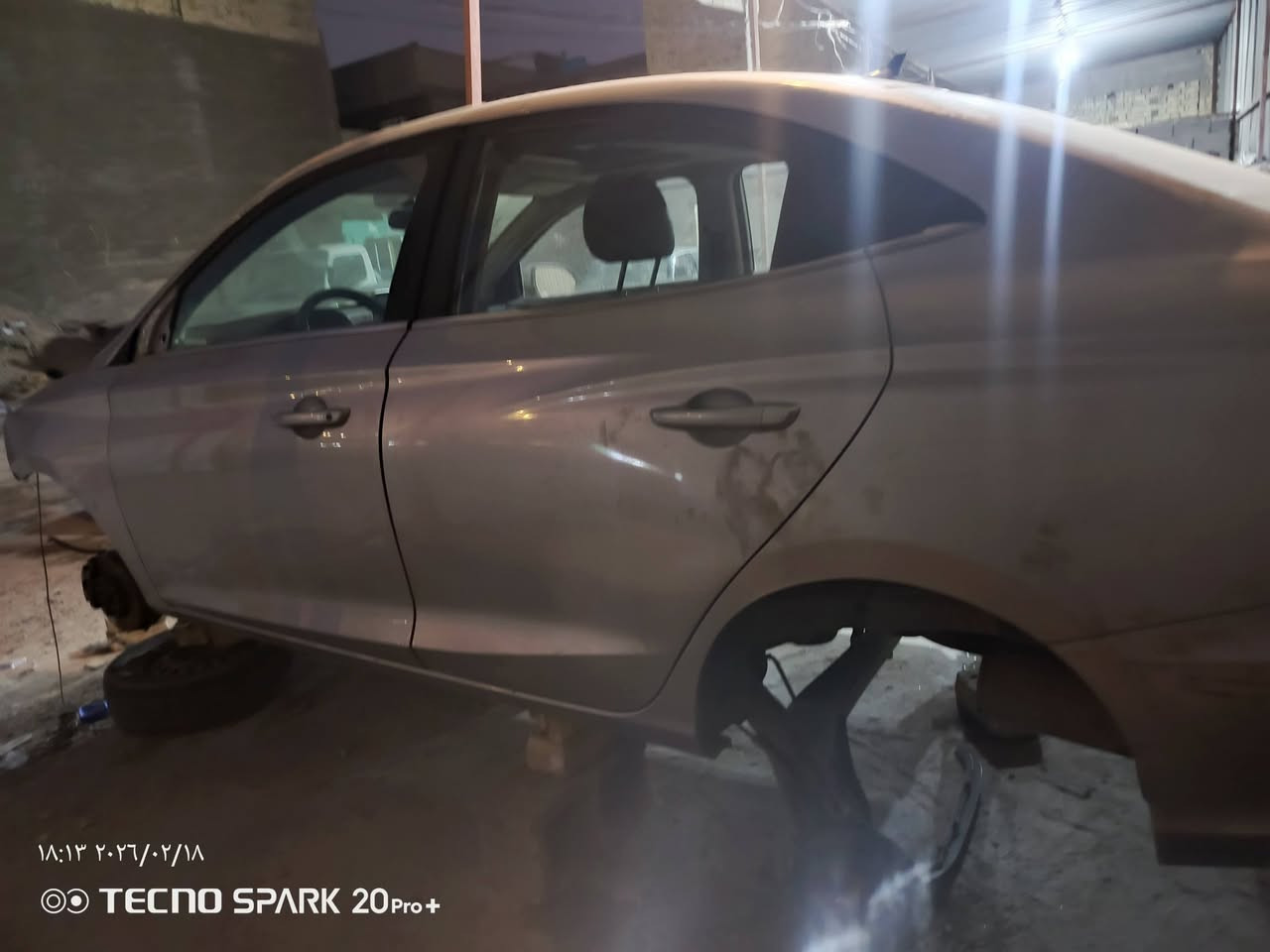 السلام عليكم تفصيخ غراض كله جديد زيرو مكان بغداد 
 ***********
