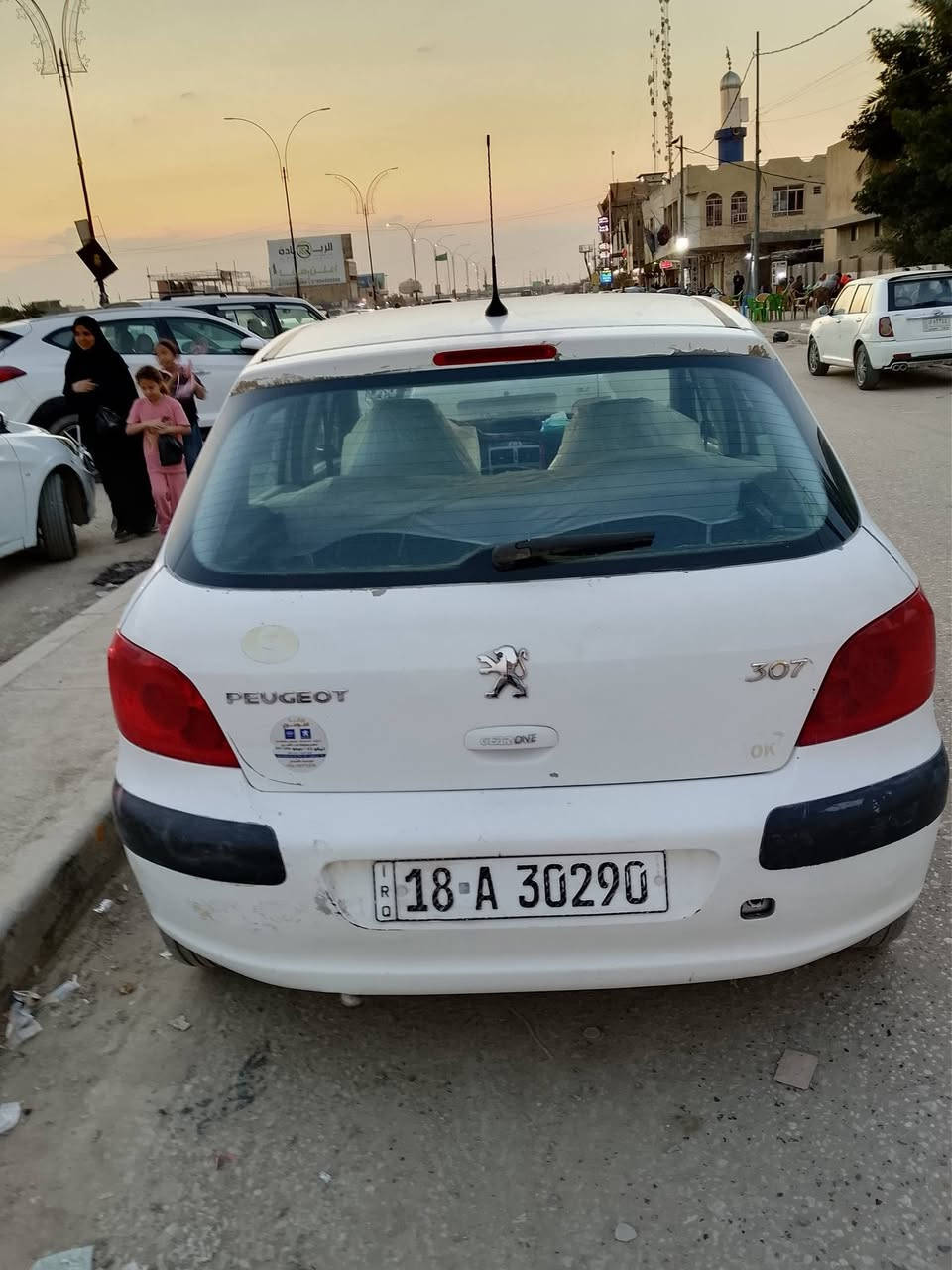 بيجو فرنسي مديل 2005 كير ومكينه وتبريد وحداديه مكفولات مابيهه صبخ السعر 52 وبيهه  مجال المكان حله نادر الثانيه الرقم ***********
