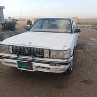 تويوتا كراون • سوبر سيدان • ٢٥ ورقة