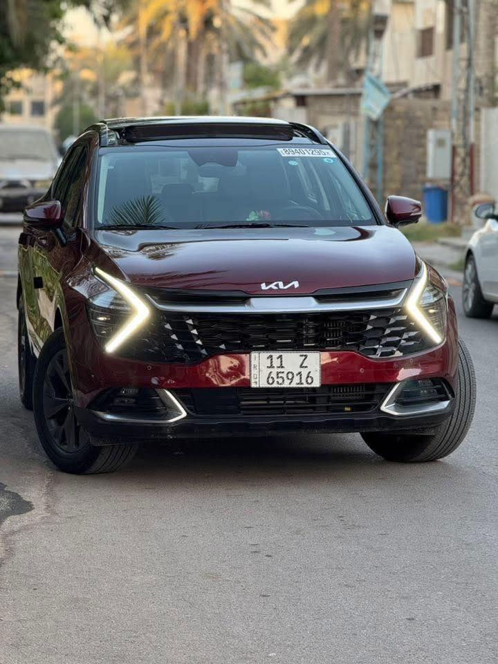 كيا سبورتج 23 امريكي هايبرد و بانزين sx prestige برستيج اعلى فئه حتى تمشي على بصمه
#حادث فقط صبغ بنيد بدون ارباك بدون لا لغد لا شاصي بدون تبديل  باقي كفاله 
المواصفات 
5 كامرات 
بصمة/ بصمة ابواب / بنرواما / تمشي على بصمه / جنطه كهرباء/ كشنات كهرباء / كشنات جلد / كشنات تدفئه و تبريد / كير ماوس / تدفئه ستيرن / سايد بريك بصمه / كشن خزن ميموري
اوتو هولد / تحديد مسار / نزول من منحذرات / فور ويل دفع رباعي / سياقه ذاتيه 
شفتات ب ستيرن / رادات امامي و خلفي 
حساسات امامي و خلفي / شاشه دجتال متصله / نظام ترحيب / شاحن وايرليس/ ويل 19 / تشغيل عن بعد  
#سعرها 228 بيها مجال بسيط 
الاستفسار *********** 
مكاني بغداد الدوره
