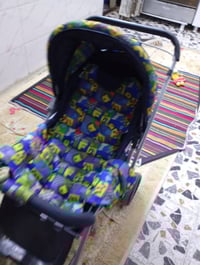 عدي غراض للبيع كرسي كيمنك سعرة   60وبي  مجال   وجرباية خشب مال اطفال س...