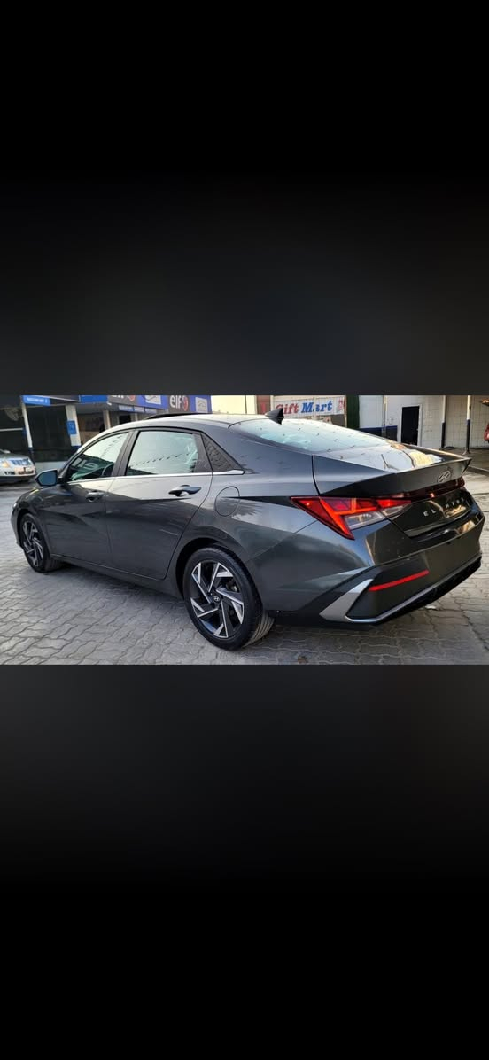 النترا للبيبع صبغ قطعه وحده فقط قبق جنطه ما مرقمه السعر ١١٨ $ رقم الهاتف
+964 774 825 7515
