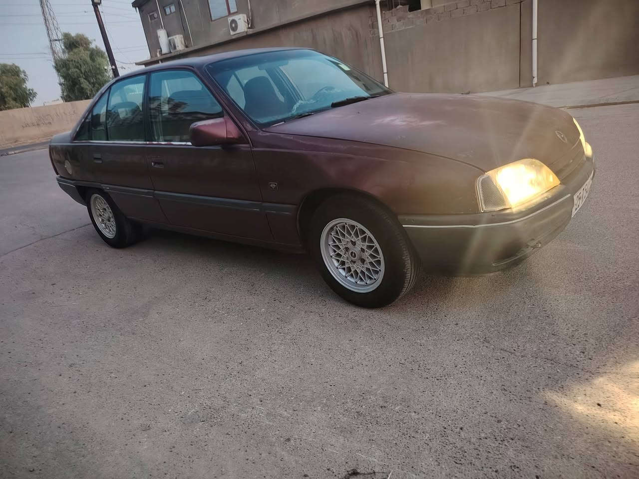 وابل وميكااا موديل 90 رقم كركوك دولي شرط تحويل محرك 20 بلادي كير اتوماتيك شرط كير ومحرك وصدر و طخم طيارت ويل كروم شرط كهربايات كله شغال سياره جاهز من كل نواحي تجي تفحصه و تاخده  بطاقه بانزين بيه سياره مكانكيه جاهزه سعر 27 بي مجال للطيبين مكاني كركوك 
شراي يخابر ***********

