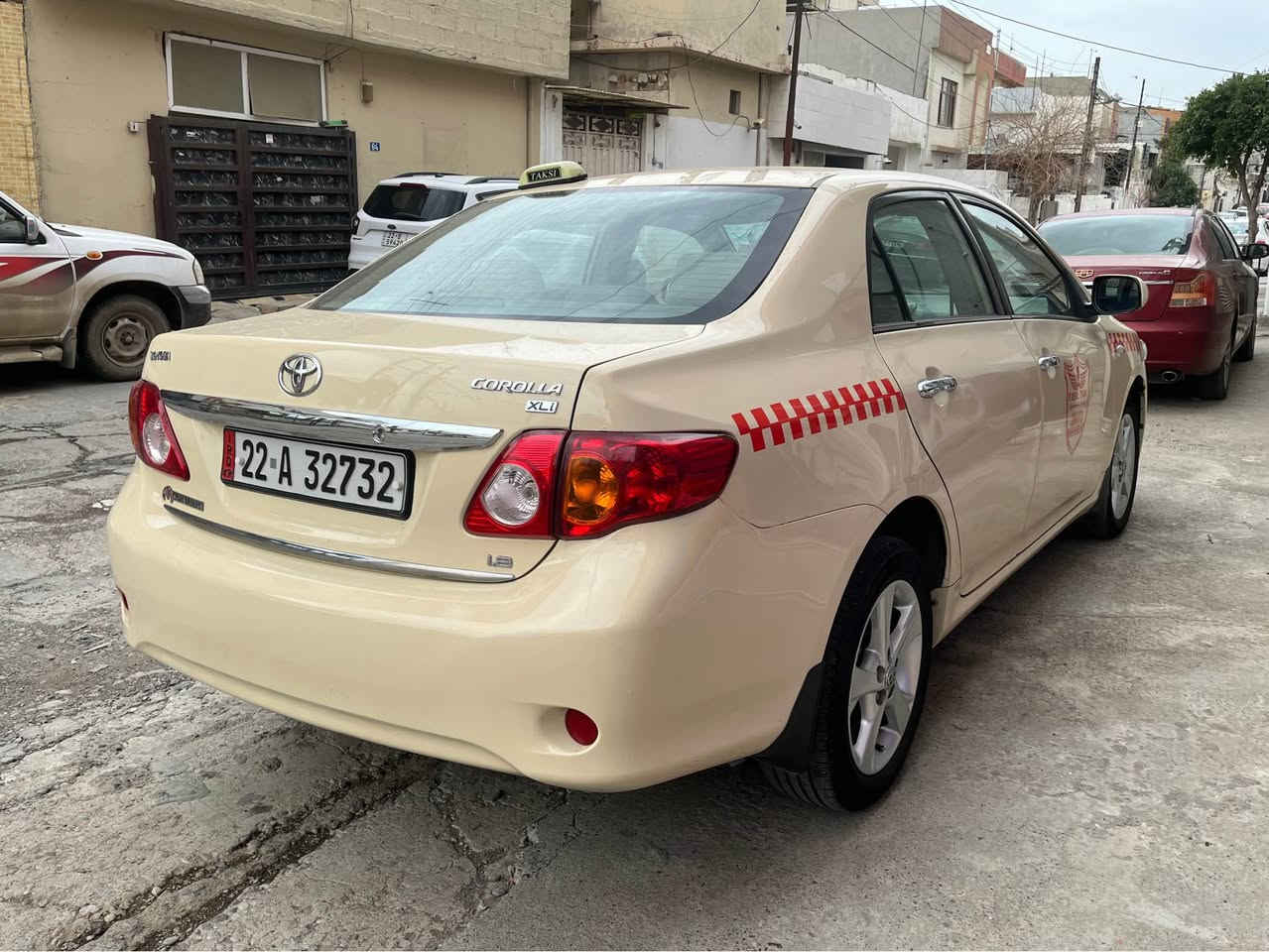 بیکاشۆ ٢٠٠٩ گیڕ تۆماتیک مەکینە بیلادی سەنەوی نوێیە هەزەی نوێیە سەیارەکە جاهیزە و زۆر ڕێکە ١٠ پارچەیە و چالمغی دواوەی لای سایەق بۆیاغە کەمەک ژۆرێی گرتیە گێڕ مەکینە بڕانەوە بەناو کردن هەموو شتی بە شەرت نرخی ١٢٩$ کەمەک مەجال لە هەولێرم *********** تەلەفۆن بکە لە خزمەتم أربيل, العراق
