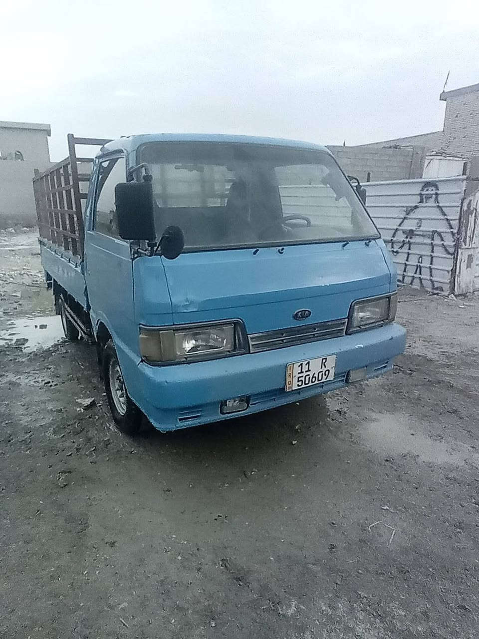 سلام عليكم كيةلبيع سيارة جاهزة من كلشي سيارة حلة من صورة رقم جديد سنويةماصاقطةتخم تايرجديد صدر جديد سيارة جاهزة سعر ٤٥وبيهةمجال قليل لمكان بغداد المين ثانية تحويل ثاني يوم ***********
