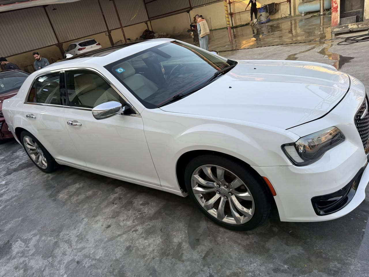 السلام عليكم
‏للبيع أوباما سي ‏16 معلايه 23
‏طبعا مواصفات ال سي معروفة راح اذكر المواصفات

‏ ‏تشغيل عن بعد

‏بانوراما

‏كشنات جلد داخل بيجي 

‏تدفئة تبريد بال كشنات 

‏تدفي ستيرن 

‏ ‏كير ماوس نظام سبورت 

‏ ويل 20 كروم

‏ ‏لا يت زينون عدسة

‏علماً أن السيارة وارد كندا حادث ‏جاملغ وبنيد

‏دور الخلفي بارد 

السيارة دخول جديد رقم بغداد دولي 

سنوية لل2031

السعر خاص 210 وبيه مجال 

السيارة مامشتغله خط

ملاحظة الكير والمكينة والحدادية كفالة 

السيارة باسمي تحويل ثاني يوم 

للاستفسار الاتصال على الرقم *********** مكان السيارة كربلاء
