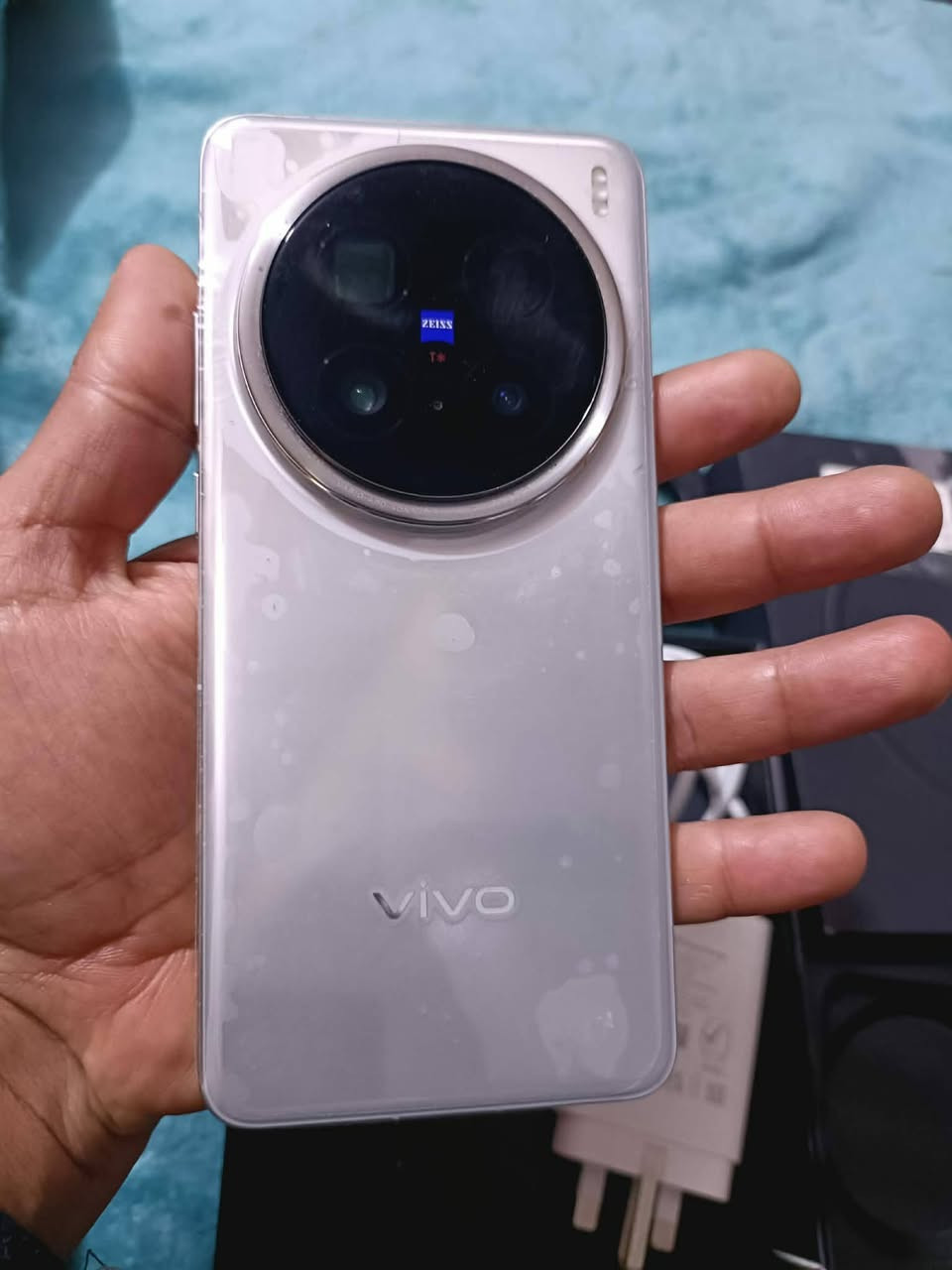 مرحبا شباب فيفو x200pro نسخه عالميه انتبه نسخه عالميه مو روم عالمي نسخ ال٥١٢ وال16 جهاز جديد بلزكات شركه مال ضهر ولزكت شاشه للبيع او مراوس جهاز مليون و١٠٠ بي مجال حك جيه مكاني بغداد الحسينيه توصيل ماكو بي ٣كفرات


**إذا كنت صاحب هذا الإعلان وتريد حذفه لأي سبب، رجاءا أرسل رسالة إلى الدعم الفني**