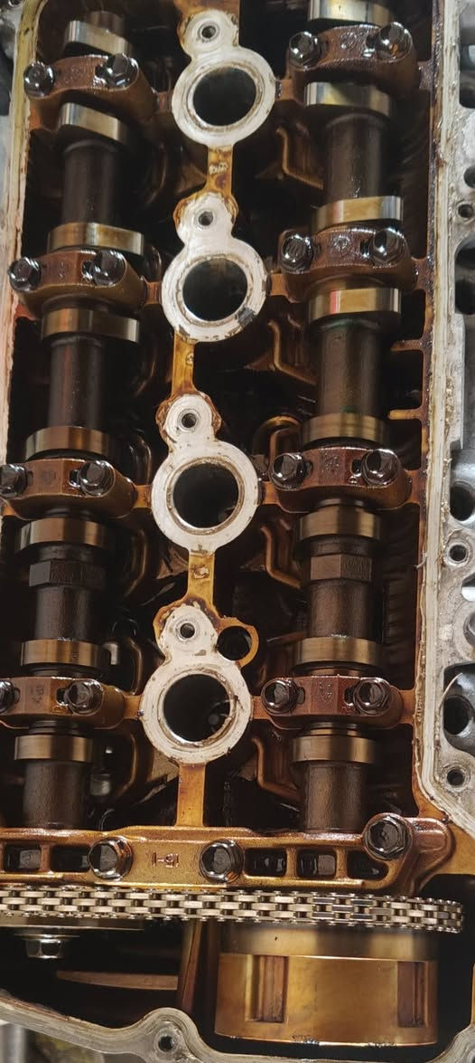 السلام عليكم عندي مكينه حاويه مال النترا صابونه جبته السيارتي  وبعت السياره وبقت المكينه عندي مكاني ديوانيه مكينه نضيفه ضمان عشر تيام بعد الشد ***********
