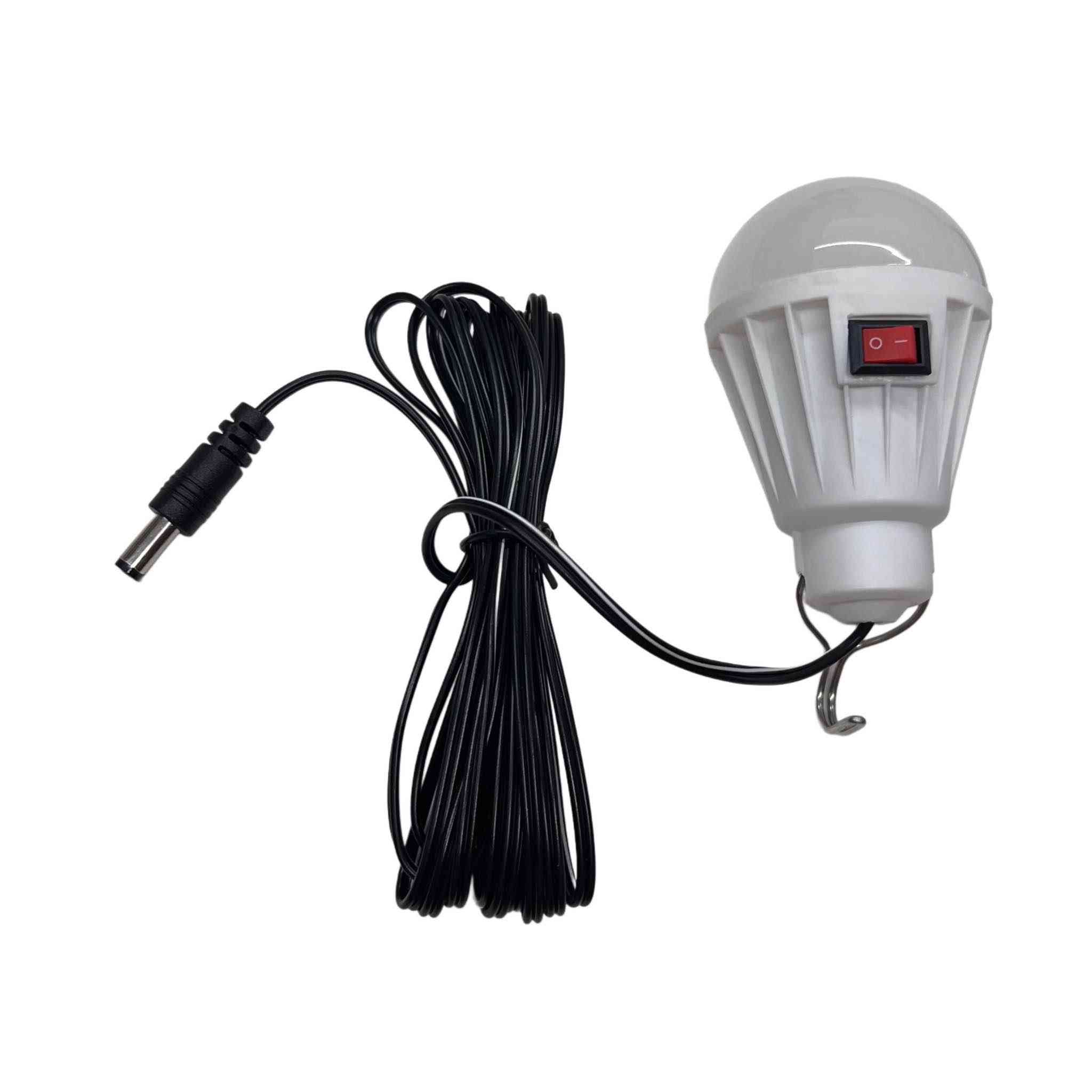 • پانکەی ستوونی ئابووری لەگەڵ دیزاینێکی بێتەلی مۆدێرن، ساردکەرەوەی بەردەوام و ئازادی جوڵەت پێ دەبەخشێت بەبێ سنووردارکردنی وایەری کارەبا.

• دیزاینی بێتەل: گواستنەوە و بەکارهێنان بۆ هەر شوێنێک ئاسانە بەهۆی دیزاینی پێشکەوتوو.

• پاڵپشتی پانکەکانی خۆر: پاڵپشتی کارەکانی بارگاویکردن دەکات بۆ ئەوەی باشترین چارەسەر بێت لەکاتی بڕینی کارەبا.

• کارپێکردنی زۆر بێدەنگ: تەکنەلۆژیای "Super Sound-Off" بۆ دڵنیابوون لە هەوای بەهێز و بێ ژاوەژاو.

• پاشەکەوت کردنی وزە : بە بەرهەمی "پاشەکەوت کردنی وزەی سەوز" دادەنرێت بەهۆی دۆستایەتی ژینگە و بەکارهێنانی کەم وزە.

• بنیاتنانی درێژخایەن و سەلامەت: دیزاینێک کە هێز و خۆڕاگری بۆ بەکارهێنانی خێزانی درێژ تێکەڵ دەکات.

• ژمارەی مۆدێل: Z-3634 / FS-T9.
• کێشی پوختە (N.W): 2 کگم.
• کێشی گشتی (G.W): 2.5 کگم.
• بەرزی: 52 سانتیمەتر.
• جۆری هێز: دیزاینی بارگاویکردن.

ناوەڕۆکی سندوقەکان:
• بنکەی وەستان.
• ستوونی درێژکردنەوە.
• سەری پانکە (ماتۆڕ).
• تیغەکان.
• تۆڕی پێشەوە و دواوە.
• گوێز و کڵاو.
• چرا.
• بارهەڵگر.
• نامیلکەی ڕێنمایی دامەزراندن. السليمانية, العراق


**إذا كنت صاحب هذا الإعلان وتريد حذفه لأي سبب، رجاءا أرسل رسالة إلى الدعم الفني**