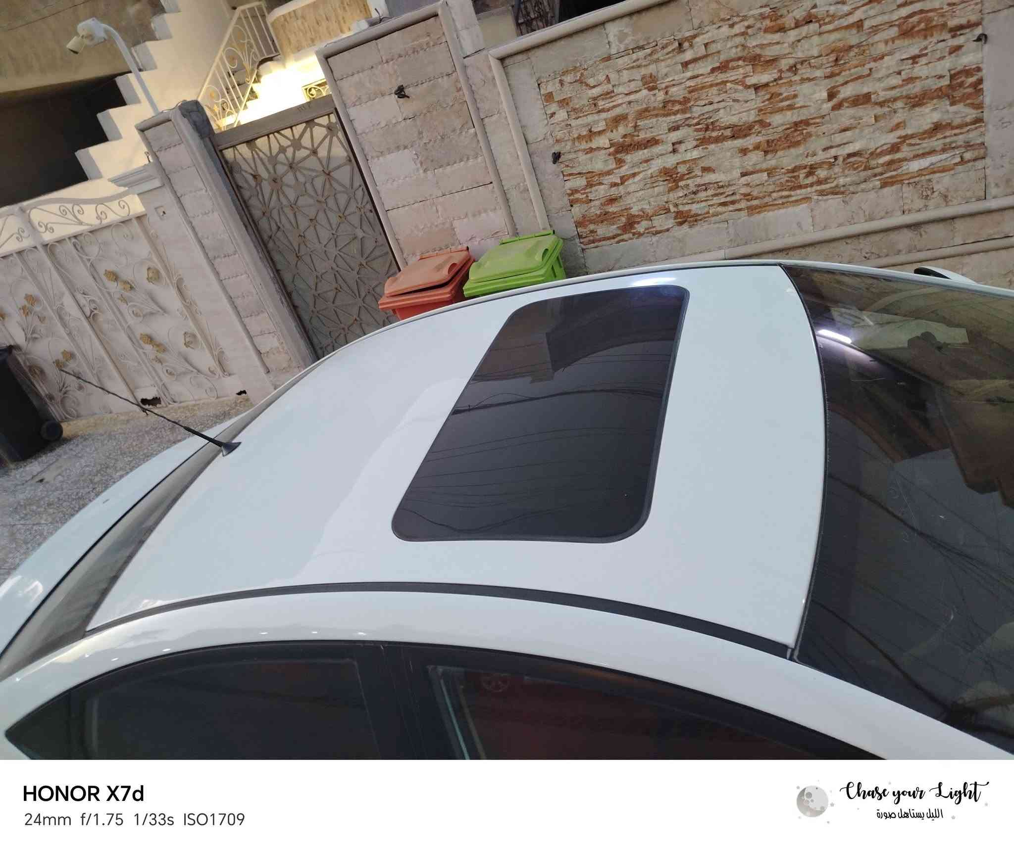 سلام عليكم من رخصه الادمن
اكسنت للبيع موديل 2012 خليجي فول محرك 1600
مواصفات سلايت. بصمه عمل تشغيل عن بعد. شاشه. اشاير بلمري. ويل كب. تحكم ستيرن. عليها ادامه كامله. صدر امامي جديد. وخلفي جديد. كير مكينه مكفولات.
تبريد ثلج ❄️. السعر 96 ورقه. 
 الجاد بلشراء يتصل رقم الهاتف. ***********
مكاني بغداد الكرخ
