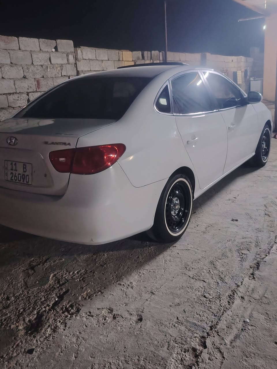 السلام عليكم لنتره موديل 2009 بيهه ربع قطع صبغ بدون دون داخل تبريد شقال صدرهه زين لسعر 108 وبيهه مجال قليل *********** لمكان بابل جبله
