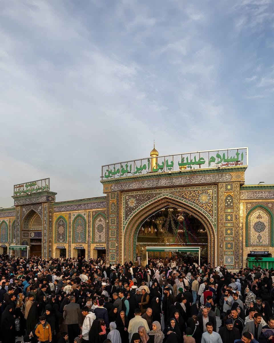 تعلن شركة عين الجمل عن رحلة دينية لزيارة العتبات المقدسة
#النفر  20 ألف دينار فقط  ✅✅

علي ابن الحسين+ شريفه بنت الحسن 
📍 كربلاء المقدسة. +النجف الاشرف 
معجنات باب الاغا 
موعد الرحلة يوم #الجمعه 🚎  

🟣 الانطلاق من بعقوبة يوم الجمعة الساعة 6 صباحا
🔵 العودة الى بعقوبة يوم  السبت الساعة  6 صباحا 

🔸 سعر #النفر 20 الف   دينار  فقط ⭐⭐⭐

للحجز والاستفسار يرجى مراسلة الصفحة
او الاتصال على الرقم أدناه
  ***********⭐⭐⭐
