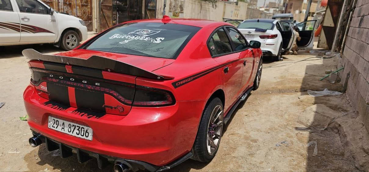 السلام عليكم . مكلف بالنشر مكلف بالنشر
جارجر 2016 معلاية 2017 
ضربتها جاملغ و بنيد والباقي كلها كفالة 
رقم واسط دولي الجديد السيارة موجودة بالبصرة وبأسمي وتحويلها بالبصرة 
شاشة تحكم ستيرن بدون سلايت 
هذا رقم راعيها *********** 
السعر 160 وبيها مجال قليل
