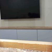 طاولة تلفزيون • ٢ متر • إضاءة LED