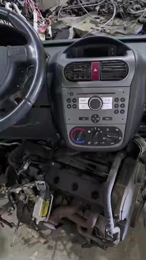 موجود بفضل الله تابلوهات كامله اوبل 
كورسا واسترا وڤيكترا 
وارد سويسرا حاله الزيرو
وكل ما يخص الأوبل 
أولاد عيد بالزقازيق


**إذا كنت صاحب هذا الإعلان وتريد حذفه لأي سبب، رجاءا أرسل رسالة إلى الدعم الفني**