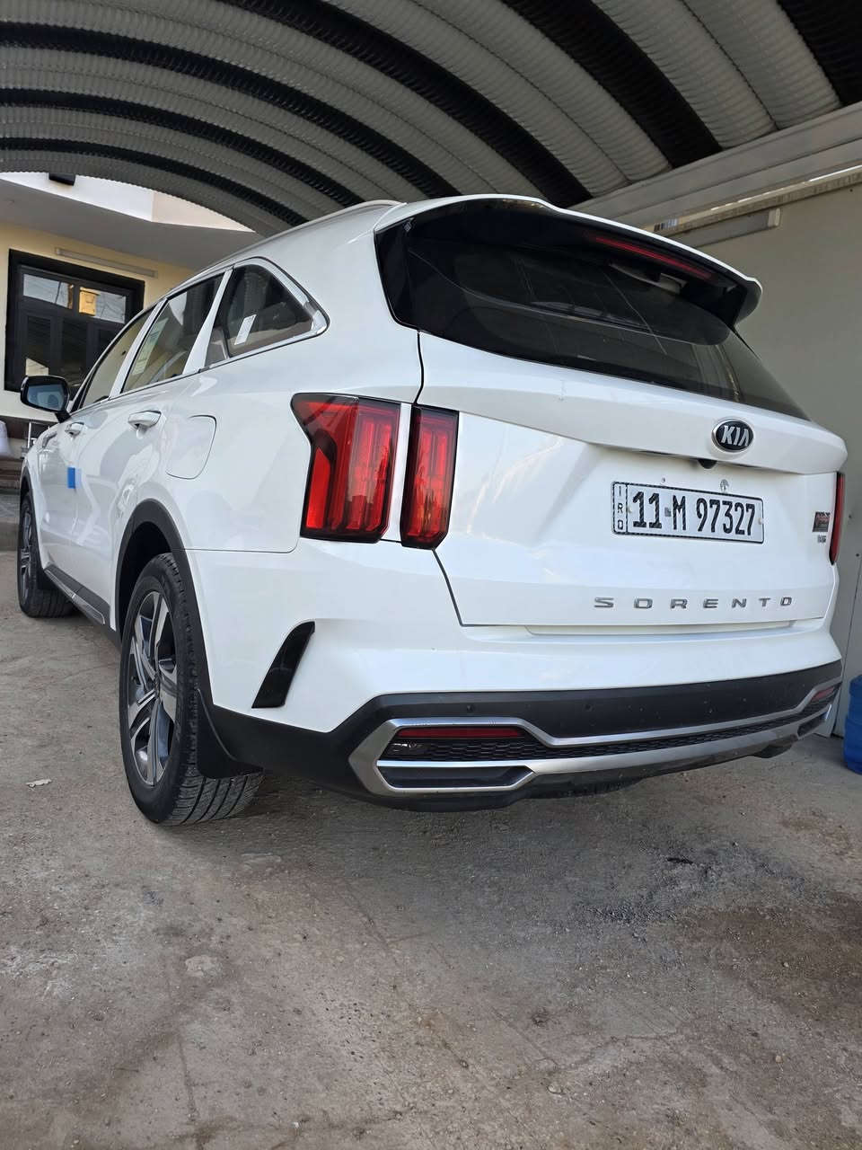 سلام عليكم للبيع كيه سورنتو مكفوله كفاله عامه السياره تحويل ثاني يوم ماشيه ٧٠ الف موديل 21 فول مواصفات عده لبني رامه بصمه جنطه كهرباء مري شفط كشنات جلد سته سلدر سياره جديده بمعنه لكلمه السعر 285 بيها مجال رقم الهاتف ***********
