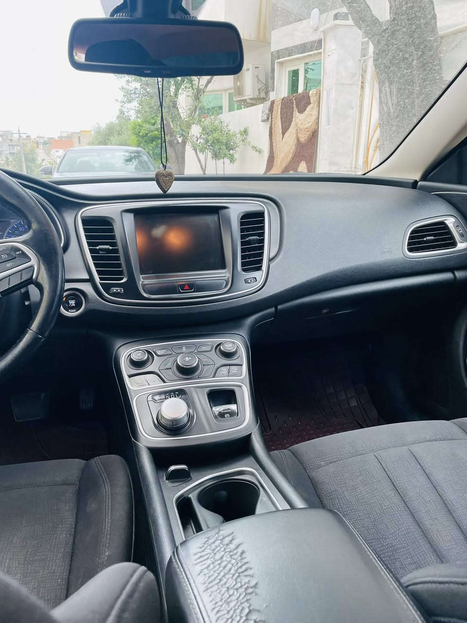 سلامعليكم
گلايسر سپرينگ حجم 200 موديل 2016 مارونى ماشية 121000الف مايل گير محرك ابشرط مامفتوح بيلاد قتعتين صبخ طرف سكن جملغ امامى سكن او باب سكن بدون ارباگ امامى و خلفى كپس محرك 2.4 سيارة استخدام شخصى سنتين يمى مامتعوب سنوية و براد جديد الحد 2028 تحويل او غرامات ابشرط رقم دهوك انگليزى 
سعر 109  شوية مجال 
مراوس حسب قناعة ب رقم شيمالى


**إذا كنت صاحب هذا الإعلان وتريد حذفه لأي سبب، رجاءا أرسل رسالة إلى الدعم الفني**