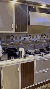 كاونتر كامل 7مترات وتص مرمر امبطن للبيع العلوان القبله اي استفسار راسل هاذ الرقم ***********
