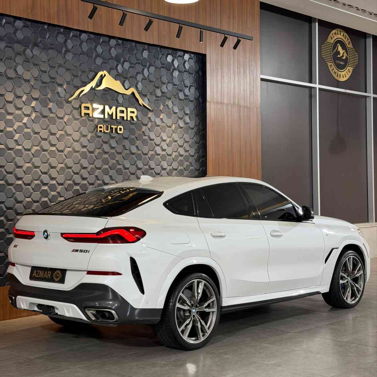 BMW X6 M50i فول الفول 🔥🚀
ارخص سعر بكل العراق : 495$ ورقة
مكفول كفالة عامة🔥

موديل : 2020
مواصفات السيارة فول الفول
بنوراما sky loung و داخل احمر بلادي و كشنات تدفئة و تبريد و ميموري و رادارات و حساسات و اوتو هولد و قيادة ذاتية و دواخل الشباك انارة و انارات داخلية متعدد الالوان و ويالة ام بور عليها و ستيرن ام بور عليها و كير كرستالة و كب هولدر تدفئة و تبريد و تحكمات كاملة ستيرن و داتاشو و ٥ كامرات و سماعات Harman/kardon و كشنات خلفية تدفئة و لايتات ليزر و السيارة كامل کولد اديشن و بردات و بعد هواية مواصفات بيها متنذكر

السيارة وارد امريكي كلين تايتل و مكفول كفالة عامة من كلشي✅
سعر: 495$ ورقة
للاستفسار : ***********
العنوان: السليمانية المعارض الجديدة شركة ازمر اوتو معرض رقم ٣٤

