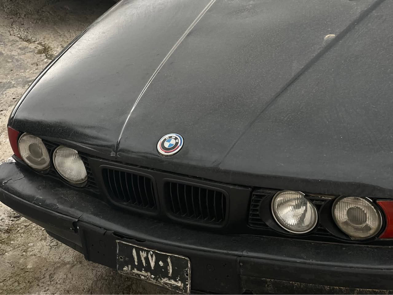 سەرەتا بەناوەی خواو گەورە ،
Bmw525
مۆدێل ٩٢ فول ئاڕم ، ئۆتۆ ماتیک تەبریت سەقف سلاید گێڕو مەکینە بەشەرت ماشەاللە سەیارەکە تابڵێ پاکە  ، سعری ٣٠ وەڕەقەو مەجالێکی برایانە گۆڕینۆش دەکەم بەپێی ئەقڵ گرتن 
ڕەقەم مۆبایل ***********
سلێمانی🖤
لەسەر ئیزنی ئەدمینی ڕۆح' السليمانية, العراق
