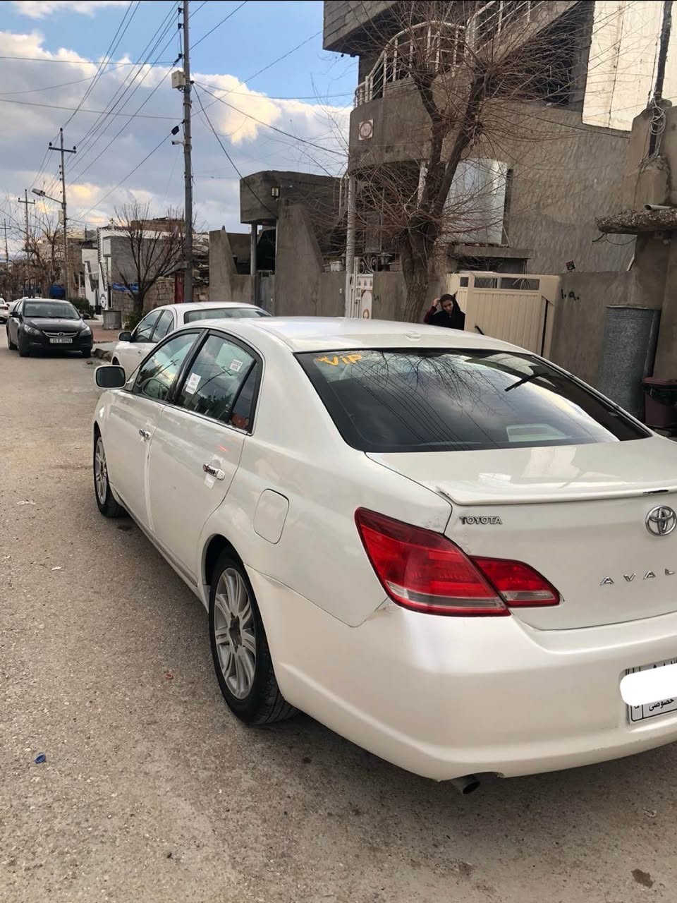 ئەڤەلۆن مۆدێل 2010 خەلیجی فوول مواسەفات لیمیتد سـاخ دوبەی کامل پەمپی دوبەیە گێڕ و مەکینەی بەشەرت دەنگی دیجیتاڵی نیە سعری 72 وەرەقە و کەمێک مەعامەلە *********** كالار, السليمانية
