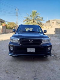 لاندكروزر • ٢٠١١ • رقم بغداد