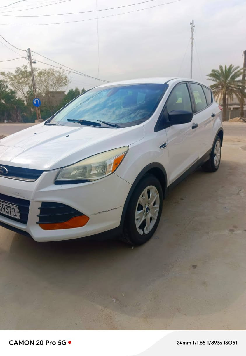 السلام عليكم......
للبيع  فورد سكيب  موديل 2013 رقم بغداد محرك 2400 سيارة كفالة عامه ملاضه بيها فقط مشكلة بل كير مالتها ابيع على وضعها باقي سيارة كل نقص مابيه السعر 95 وبيها مجال مكان سيارة بغداد جسر ديالى ***********
