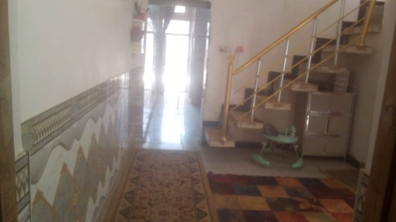 السلام عليكم بيت طابو زراعي ١٠٠م شارع السبيس مقابيل شارع الصب شارع در النجف
يحتوي غرفه وصاله واستقبال ومطبخ وصحيات ٢بناء درجه اولى طابوق جمهوري والاساس صب كونكريت للتواصل ***********
