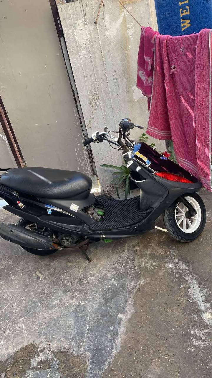 ماكس عدله مال لعب شغله هندر ولسلف نقص راجز دراجه خير من الله شلعه و معدل دراجه بريك خلفي عل طخه سعر 425 مكاني الدوره ابودشير *********** رقم و واتساب خاص ما متواجد
