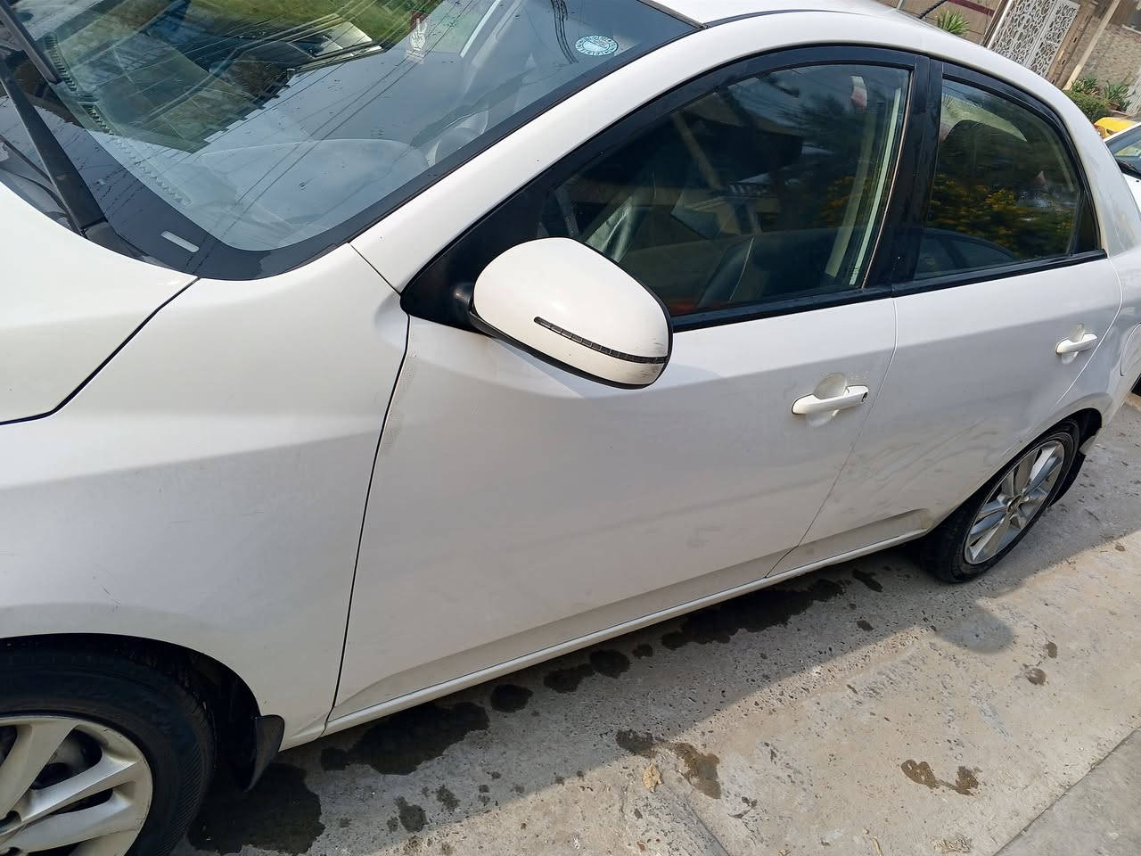 السلام عليكم سيراتو 11للبيع أربعة قطع صبغ محرك مفتوح رقم اربيل جديدة سنوية 30 تحويل مباشر باسمي السعر 90 وبيها مجال***********
