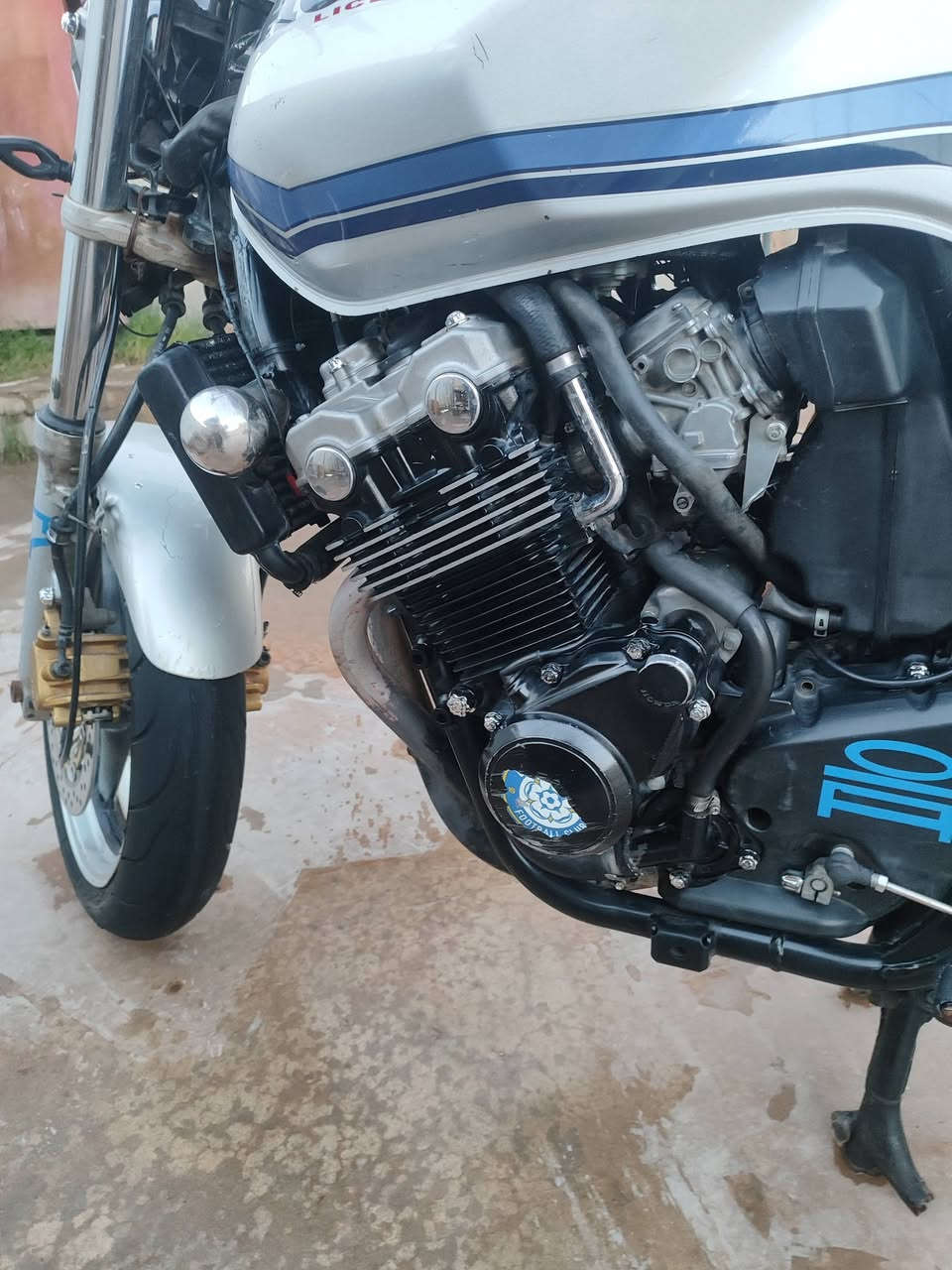 سلام عليكم

سيبي فور جيل ثاني 8 ولف مكينه شرط شلعه ومعدل خير من الله دراجه اوراق سكنر اكاتبك سرقه وعشائري كهربائيات كله شغاله ما عده الاشاير يرادلهن تبديل وزنجيل شوي تعبان ادامه كامله كابريترات بلكات مستعجل كلش عله البيع لا تكلي احذف المنشور ومدري شنو مستعجل عله البيع  سعر مليون و 550 وبيه مجال بسيط رقم الهاتف *********** واتساب او اتصال
