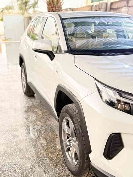♻️  تويوتا راف فور 2025 ♻️
♻️  Toyota RAV4  2025  ♻️

اليكم التفاصيل الآتية
💥 خليجي عبد اللطيف جميل 🔥
💥 سعة المحرك 2.500 هايبرد
💥 ياباني اصلي شاصي حرف J
💥 فور ويل درايف AWD 
💥 المقاعد قماش بيج
💥 eco + sport
💥 تبريد شاشه مناخين منفصل 
💥 حساسات خلفية 
💥 حساسات امامية
💥 لايت زينون + LED
💥 بك لايت LED
💥 ويل كب 17
💥 قطعتين تبريد
💥 شاشة جبيرة
💥 كاميرا دوارة 
💥 تتسع المقصورة ل 5 ركاب
💥 مثبت السرعة Cruise
💥 المودات والأوامر الصوتية
💥 أوضاع القيادة  Drive Mode 
💥 حساسات ضغط اطارات 
💥 هاند بريك كهرباء 
💥 ا ABS 
💥ا Auto Hold   أوتو هولد
💥 نظام مانع الانزلاق
💥 نظام نزول المنحدرات 
💥 اشارة في المرايا الجانبية
💥 تطعيم الدواخل ألمنيوم 

السعر 27،500 $
السيارة ماشية 4500
للتواصل ***********
مكان السيارة الأنبار الرمادي
