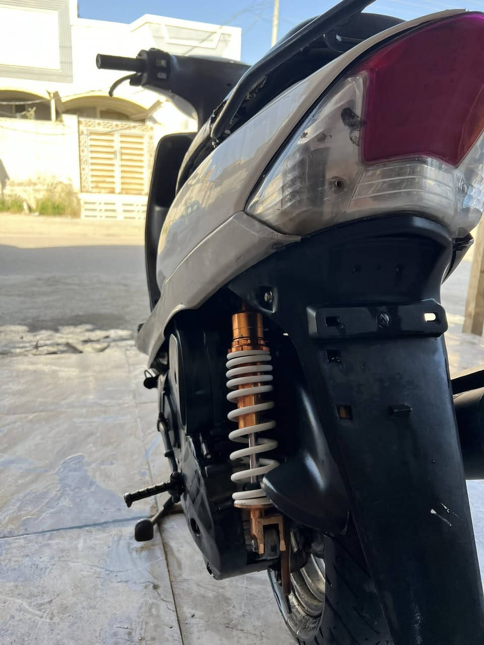 ماكس منغولي  عوزها باتري شغاله سلف هندر نهضه ومعدل مكينه ناعمه سعر ٣٠٠ سوق شيوخ ***********
