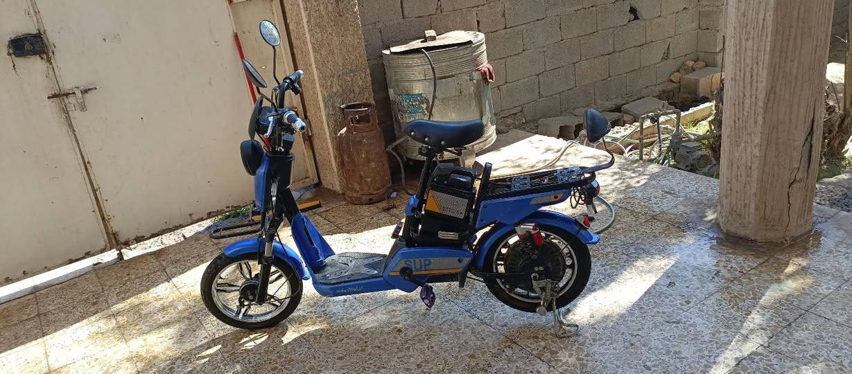 حجم ١٦  دراجه ١٨ امبير  ٤ بطاريات الدراجه ستعمال قليل تتحمل وزن ٧٥  السعر ٢٢٥ او بيه مجال بصيط


**إذا كنت صاحب هذا الإعلان وتريد حذفه لأي سبب، رجاءا أرسل رسالة إلى الدعم الفني**