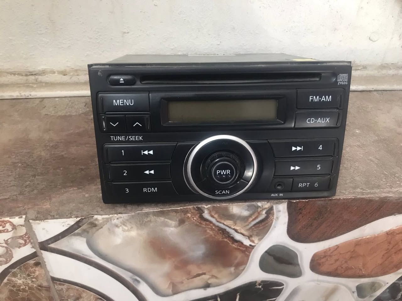 السلام عليكم عندي عراض نيسان ناصيه نازلات وفلاويين ومسجل سعر الفلاويين ٧٠ والمسجل ٣٠ والنوزلات ٤٠ الف عنوان بغداد الشعب ‏الرقم***********￼
