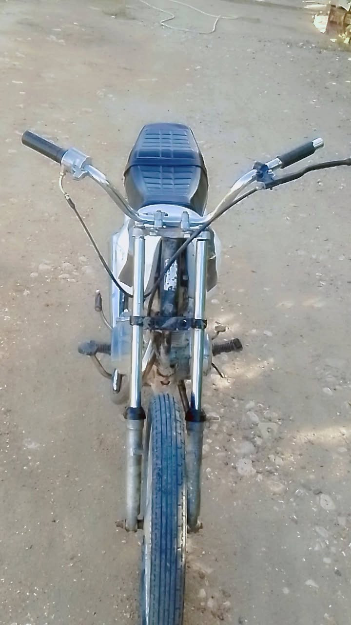 سلام عليكم للبيع اربعه كير ارشه موديل 2016 بليته موجوده ورقم الشاصي موجود الدراجه حلوه مكينتها صاروخ الدراجا مطلعها من الحجز صار يومين الدراجا يحتاجها ترتيبات بصيطه السعر 225وبيها مجال بصيط الاستفسار خاص او تصل *********** والشراي بي خير ويدلل مكاني مسيب
