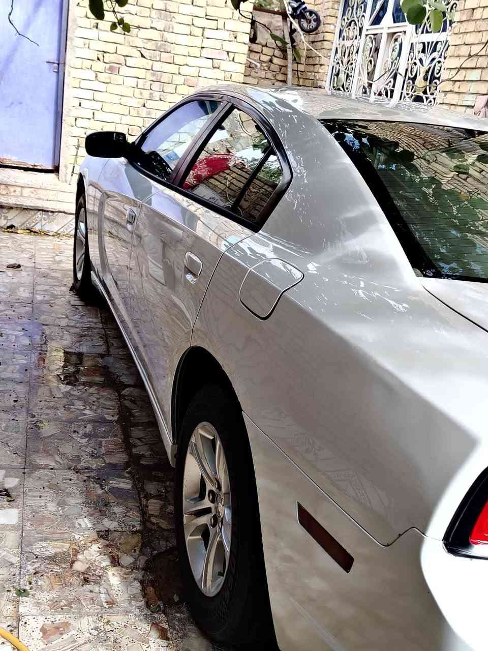 سلام عليكم جارجر موديل 12 رقم بغداد مشروع وطني سياره وارد كندي بيه صبغ قطعتين وسونار بل منشور سياره جاهزه مكينه جديد وكير وحداديه تبريد سياره جاهزه شاشه جبير وكامره دواخل عسلي مكان سياره ميسان سعره 142 رقم ***********
