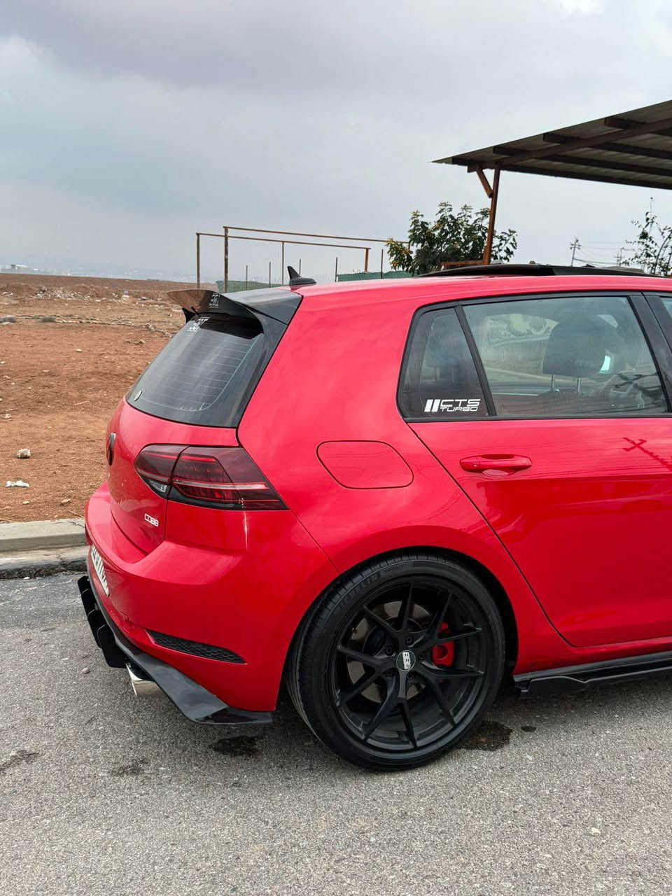 گۆلفی GTi مۆدێل 2020

مەکینەی ٢٠ تۆربۆ مەرغوبەکە
یەک چامڵخی لای سایەقی بۆیاغە ناو چامڵغی گرتووە بەڵام شانسی بە شەرت یەک نوقتەی نییە 
ئێرباگ بەس سوکان کامل سیستەم دانرایتەوە 
کامل جوانکاری بێ نوقستانی 
گێر و مەکینەی بە شەرت کارەبایاتی بە شەرت 
٥٠ هەزار مایل رۆیشتووە 
بۆنیتی کاربۆن فایبر داون پامپ و سوکان سپۆرت کامل جوانکاری بێ نەقسی 
فول مواسەفاتە (پانۆراما ،کوشن جلد و کارەبای کوشن گەرم ،
٤ مۆدی لێخورین ،lED riving ,لایەتی لەگەڵ سوکان جولە ،شاشە گەورە ،فول فولیەتی ) 
سەیارەکە وەک دەقی شەریکەیە بێ قۆپ و نەقسی 
شتەکی خاوێن و یەک دینار مەسروفی نییە سەنەوی نوێیە بێ کێشە  نرخی ١٧٥$ کەمێک محامەلە ژ.م ( ***********) أربيل, العراق
