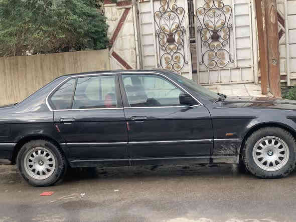 سلام عليكم اعيد نشر BME735 
بدلت ايرفيو 
بدلت درايم شفت 
كهربائية زينه 
تبريد ما بيها 
مكينه مفتوح 3.5
سرعه شك الكاع 
تجي تقتنع يلة انطيها الك باقي تفاصيل خاص 
***********مقتدى
***********احمد
سعر 50 بيها مجال 
مكاني بغداد البنوك
