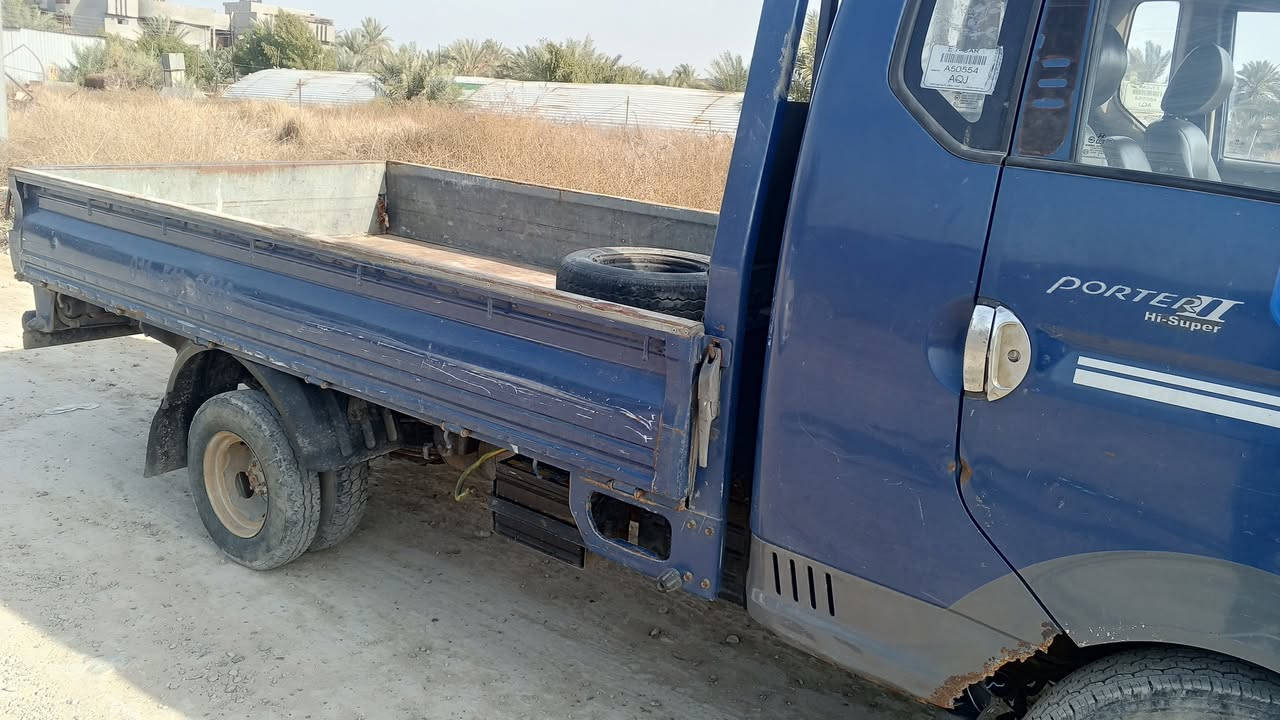 سياره البيع هونداي بورتر بلاديه رقم بغداد بسمي مصفره سنويه 27. ***********
