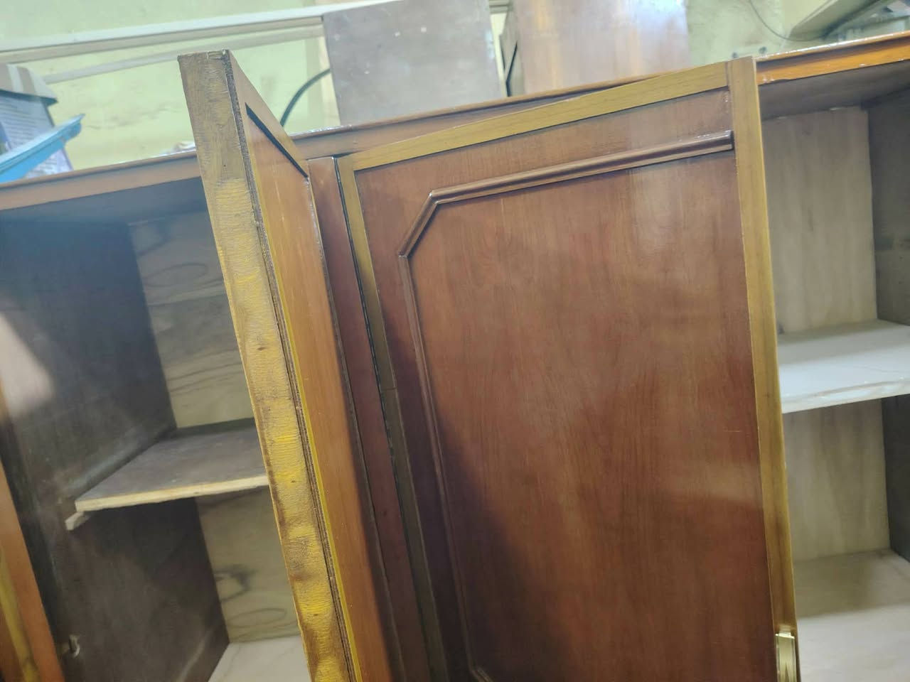 كنتور ابو الخمسه باب تزكام نجارة بيبان عالية الظهر جرجوبه ثكيل جدا الداخل والخارج صاج السعر 350 العنوان الكوت سوق القصابين


**إذا كنت صاحب هذا الإعلان وتريد حذفه لأي سبب، رجاءا أرسل رسالة إلى الدعم الفني**