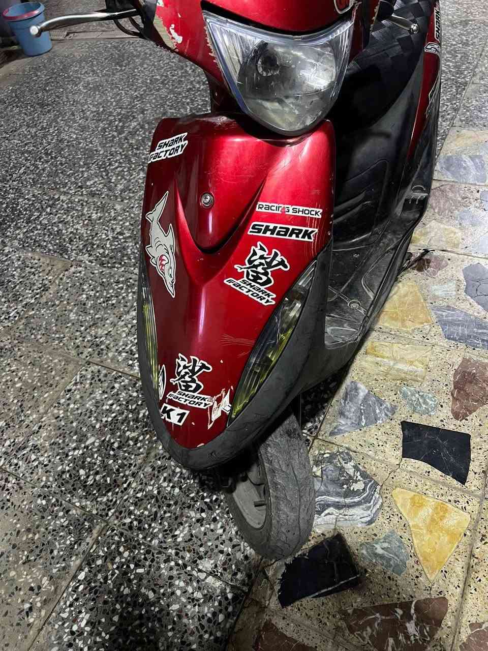 السلام عليكم دراجه ماكس عدله
دراجه كامله مابيهة نقص شي السعر 650 وبيها مجال عنوان بغداد ام الكبر والغزلان ***********

مكلف ب النشر.
