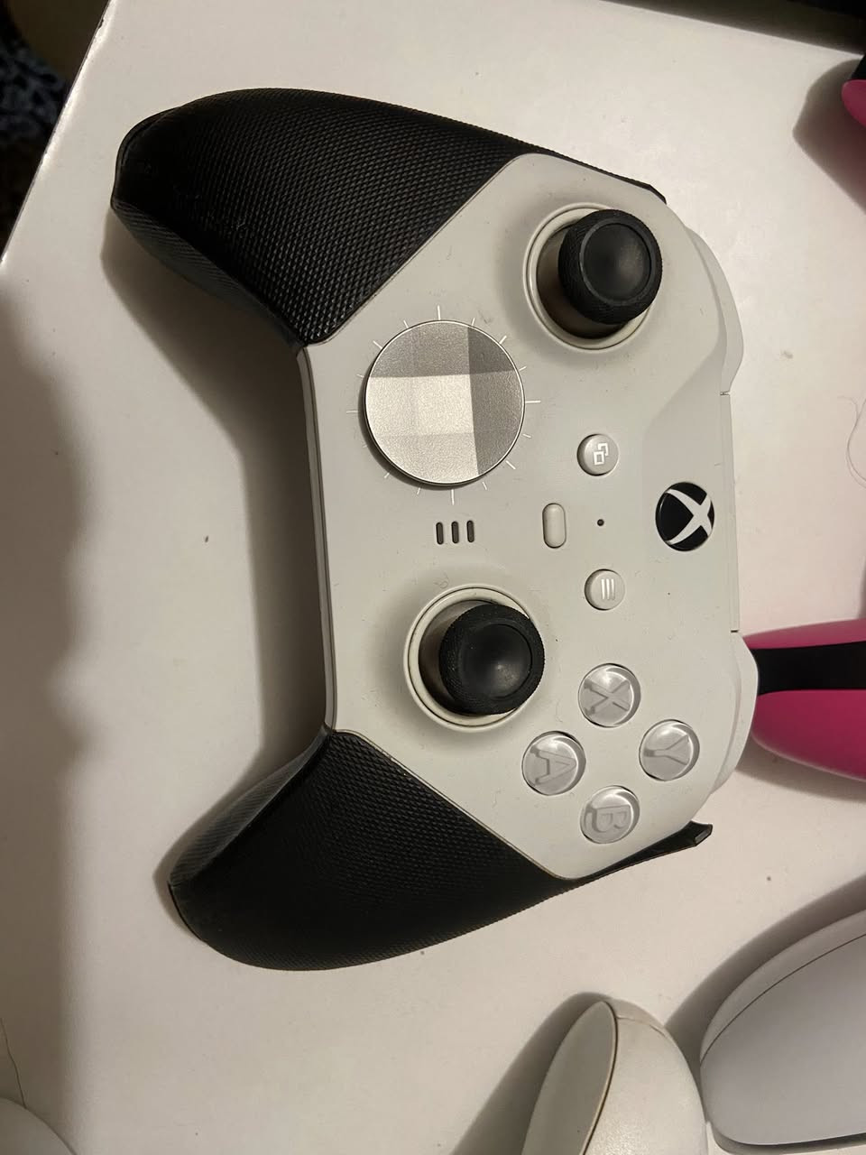 السلام عليكم عندي جوستك اليت ٢ مستخدمه نسخه core يعني تجي بدون اضافات للبيع السعر ٧٥ مكاني البياع ماعندي توصيل


**إذا كنت صاحب هذا الإعلان وتريد حذفه لأي سبب، رجاءا أرسل رسالة إلى الدعم الفني**