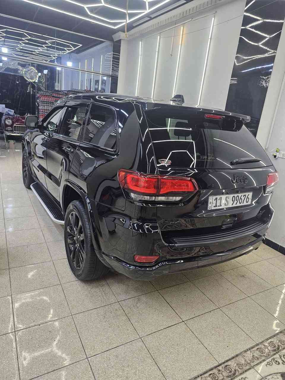 جيب ٢٠٢٠ بغداد بلاك توب محرك ٣٦٠٠ فتحه رادار فور ويل ماشيه ٦٥ الف  للبيع او امرواوس***********
