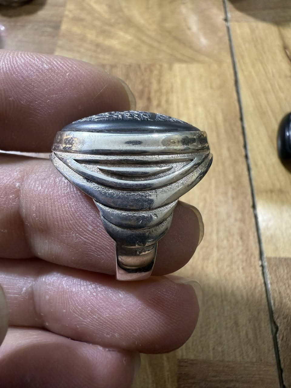 حديد صيني صياغه يدويه قطعه ثقيله ماشالله
توصيل جميع محافضات العراق


**إذا كنت صاحب هذا الإعلان وتريد حذفه لأي سبب، رجاءا أرسل رسالة إلى الدعم الفني**