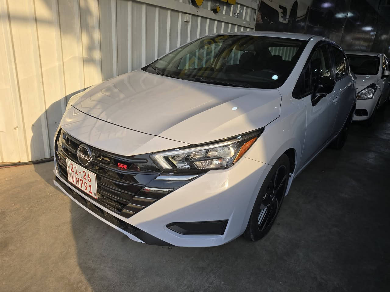 NISSAN  Versa   SR  2024
السعر :  127 $
اللون : سموكي
الحادث:-  كما موضح بالصور
بجمهااا كبس
الدواخل والشواصي مكفوله من الحادث
شحن لاسلكي
المواصفات الفئة : SR
رادار امامي + رادار جانبي +توقف ذاتي
شاشة ذكية + مخرج usb عدد 2 + مخرج tayp C 
عداد المسافة :-  7  الف ميل فقط
لايت زينون + ليد نهاري 
 كشن شامو + كشن هيتر 
كاتي تترقم شمالي
العنوان كركوك
رقم الهاتف :-  ***********
