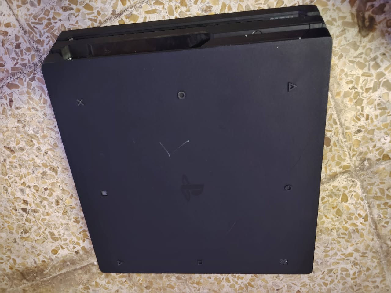 بلي 4 برو مهكر
ذاكره 1 تيره
كامل ملحقات ما مفتوح
تحديث 11.00
بي عشر العاب
يدات ٢ اصليات
العنوان الموصل الايمن
السعر ٣٥٠


**إذا كنت صاحب هذا الإعلان وتريد حذفه لأي سبب، رجاءا أرسل رسالة إلى الدعم الفني**