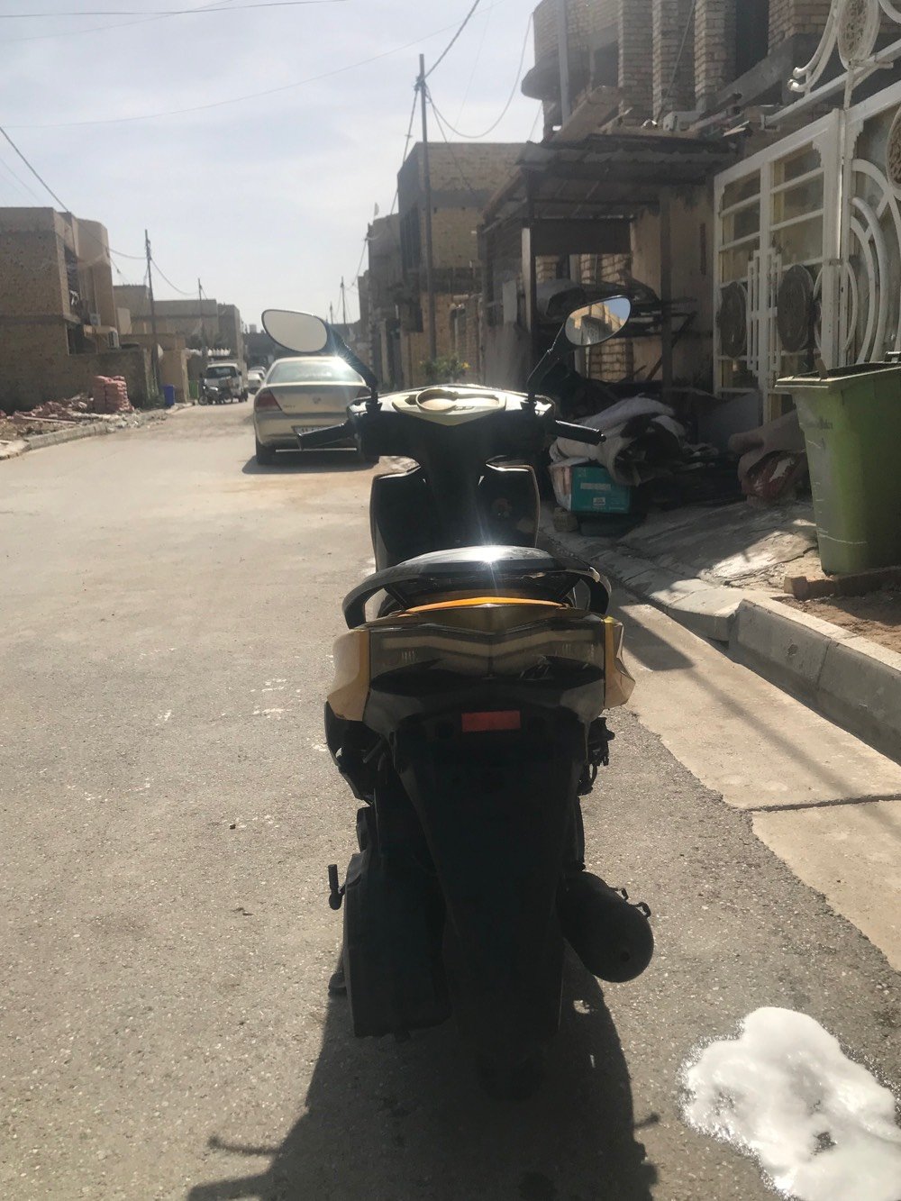 سكنس صيني للبيع دراجه حلوه وكامله بس شغل واطلع سعر 500 وبيها مجال للشراي مكاني كوت حي السياسين ***********